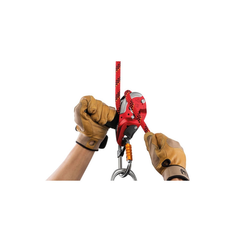 Čelada Camp Titan 2